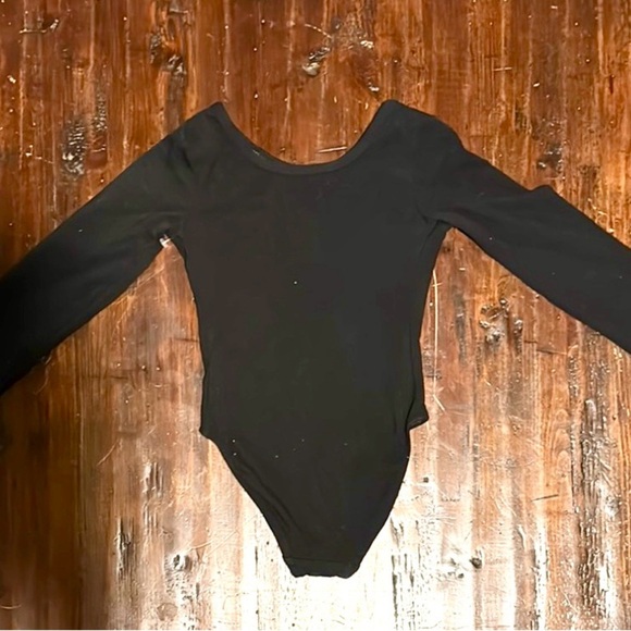 DANSKIN NOW EUC GIRLS BLACK BODY SUIT DANCE GYMNASTICS RECITAL WINTER SZ XS 4 5 - Picture 1 of 2